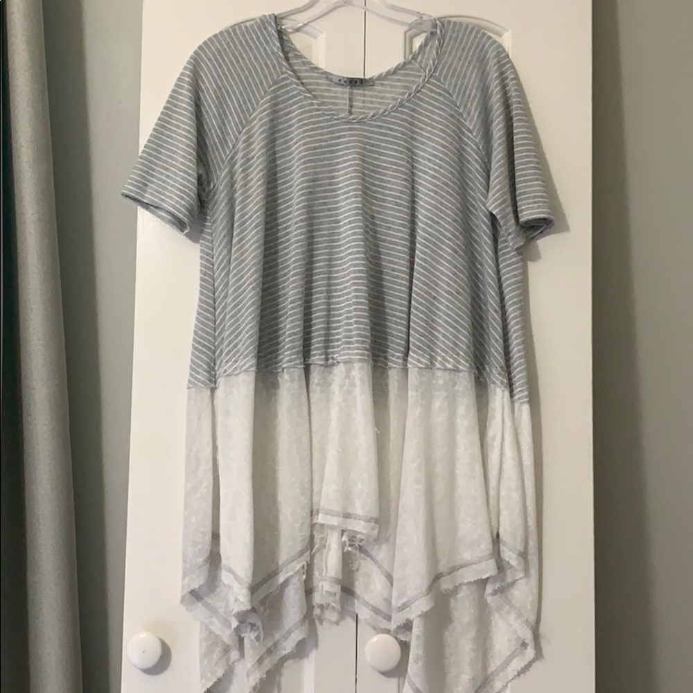 Gray & white striped top - Picture 1 of 1